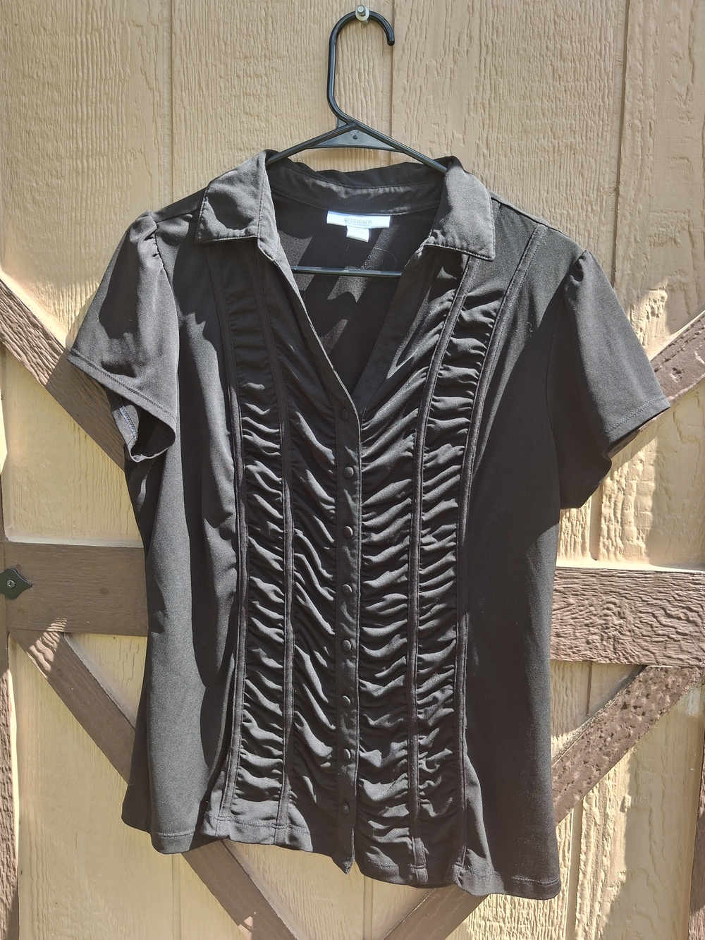 dressbarn Black Short Sleeve Ruffled Front Blouse
